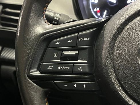 Used 2024 Subaru Crosstrek 2.5i Limited w/ Crosstrek Mirror Package image 25