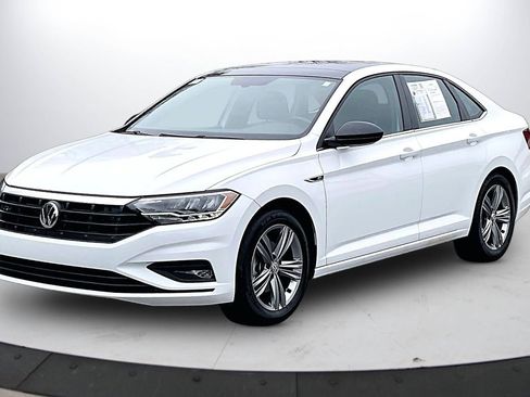 Used 2021 Volkswagen Jetta R-Line image 4