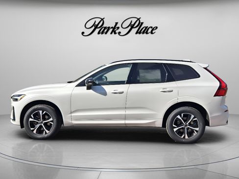 New 2026 Volvo XC60 B5 Core AWD/4WD image 2