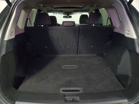 Used 2023 Nissan Rogue SL AWD/4WD image 26
