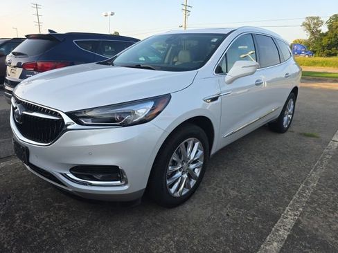 Used 2021 Buick Enclave Premium w/ Sun and Sites Package AWD/4WD image 1