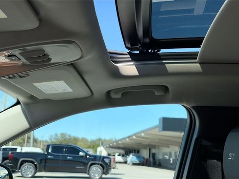 New 2026 Buick Encore GX Sport Touring w/ Advanced Technology Package image 21