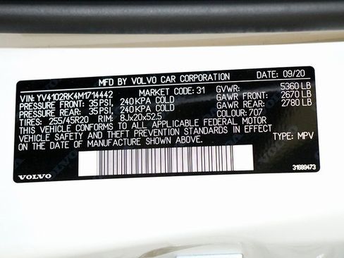 Used 2021 Volvo XC60 T5 Momentum w/ Protection Package image 40