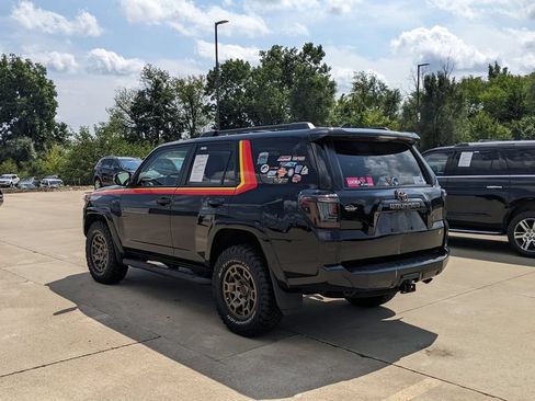 Used 2023 Toyota 4Runner 40th Anniversary SE AWD/4WD image 5