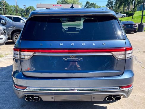 Used 2020 Lincoln Aviator Reserve w/ Equipment Group 201A RWD image 8