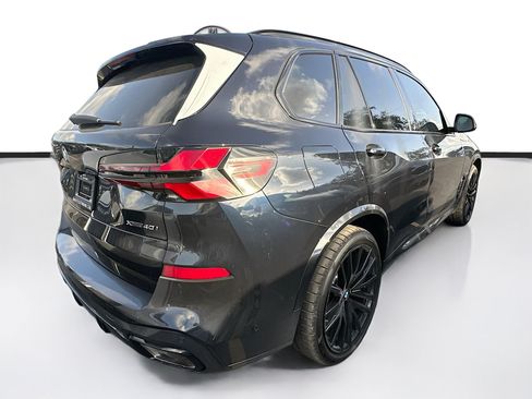 New 2026 BMW X5 xDrive40i w/ M Sport Package AWD/4WD image 5