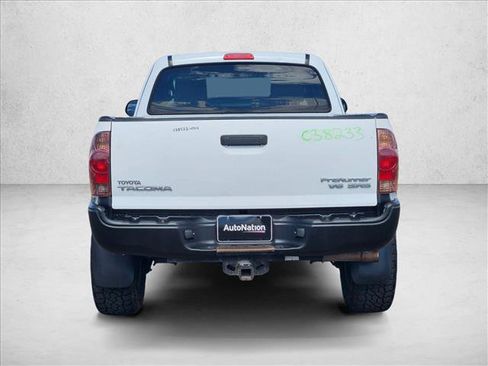 Used 2014 Toyota Tacoma PreRunner w/ Convenience Package RWD image 7