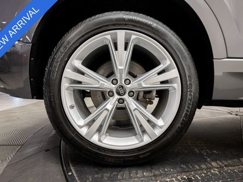 Used 2023 Audi Q8 Premium Plus w/ Premium Plus Package AWD/4WD image 30