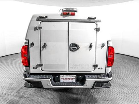 Used 2022 Chevrolet Colorado LT w/ Fleet Safety Package RWD image 8
