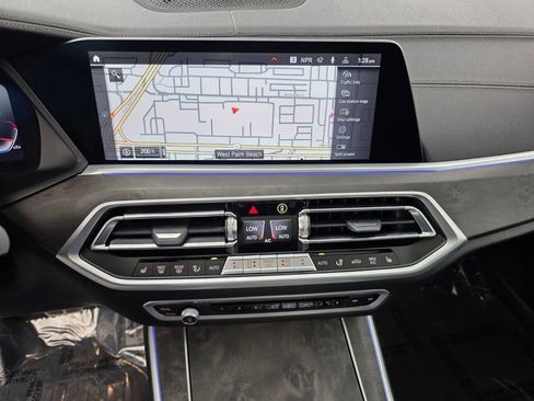 Used 2023 BMW X5 sDrive40i w/ M Sport Package image 21