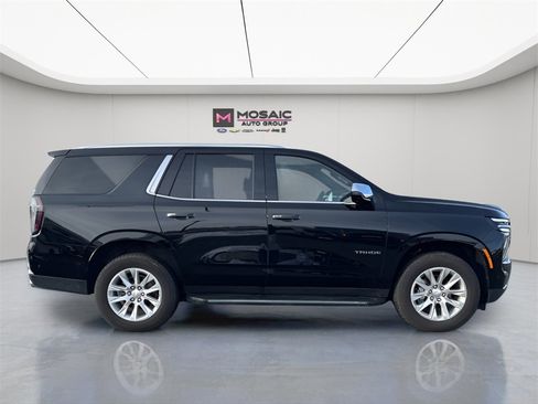 Used 2025 Chevrolet Tahoe Premier image 8