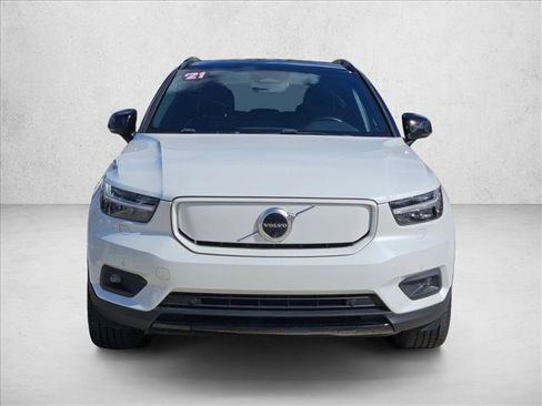 Used 2021 Volvo XC40 P8 Recharge w/ Advanced Package image 2