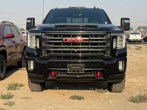 Used 2023 GMC Sierra 2500 AT4 w/ AT4 Preferred Package AWD/4WD image 2