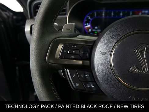 Used 2020 Ford Mustang Shelby GT500 w/ Technology Package RWD image 18