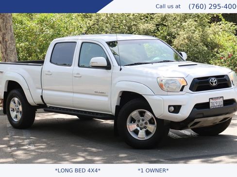 Used 2015 Toyota Tacoma 4x4 Double Cab w/ TRD Sport Package image 1
