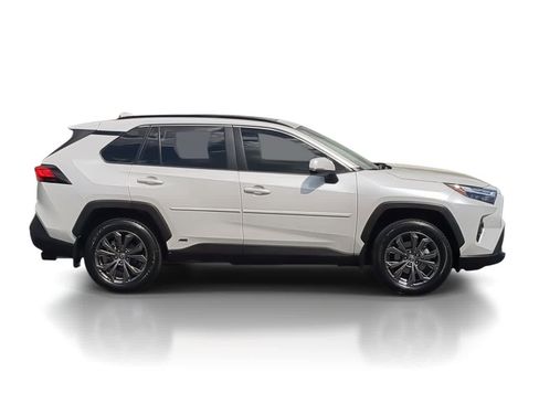 Used 2024 Toyota RAV4 XLE Premium w/ Weather Package image 9