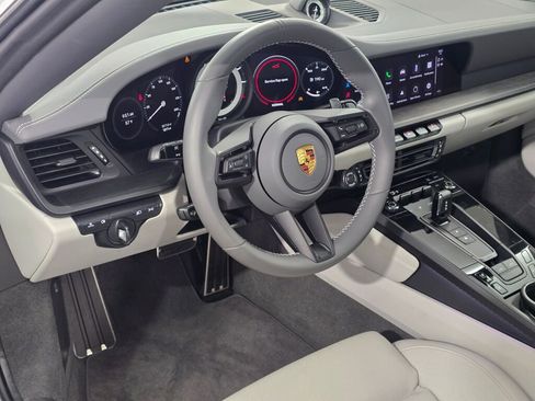 Certified 2023 Porsche 911 Targa 4 GTS AWD/4WD image 18