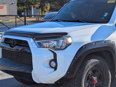 Used 2019 Toyota 4Runner image 6