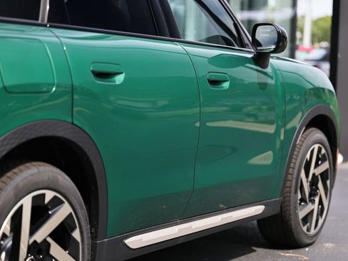 New 2027 MINI Cooper Countryman S w/ Comfort Package Max AWD/4WD image 8