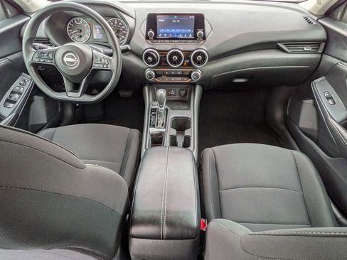 Used 2024 Nissan Sentra S image 17
