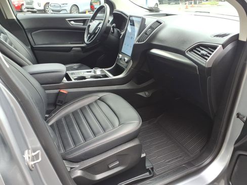Certified 2022 Ford Edge SEL w/ Convenience Package AWD/4WD image 27