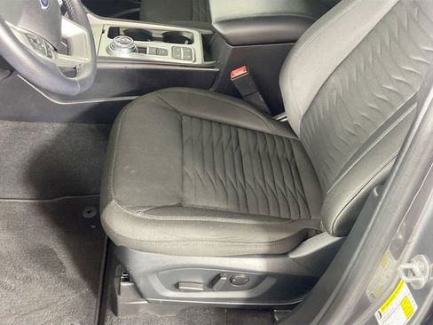 Used 2021 Ford Explorer XLT RWD image 19