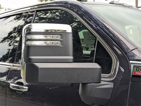 New 2025 GMC Sierra 2500 Denali w/ Denali Reserve Package image 13