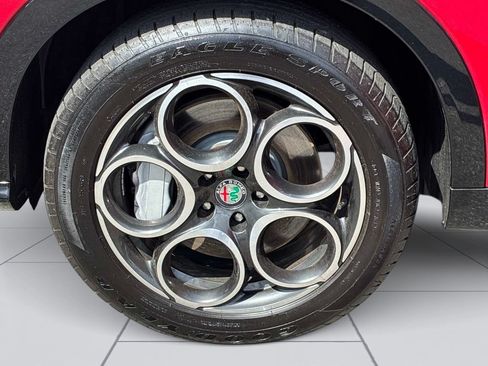 Used 2024 Alfa Romeo Tonale Ti w/ Active Assist Package AWD/4WD image 22