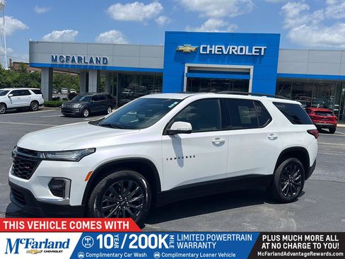 Used 2023 Chevrolet Traverse RS AWD/4WD image 1