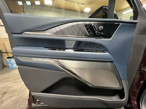 New 2025 Cadillac Escalade IQ Luxury 2 image 23