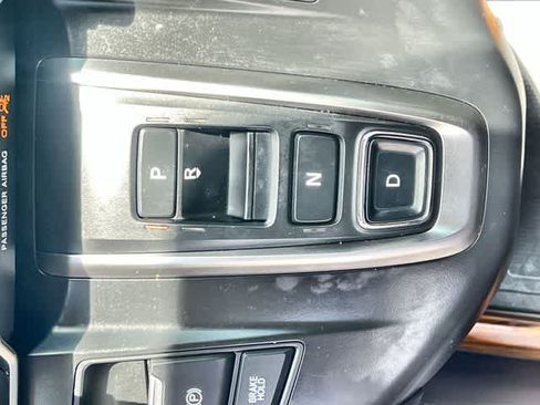 Used 2022 Honda CR-V Touring image 16