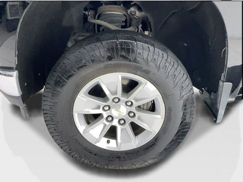 Used 2020 Chevrolet Silverado 1500 LT w/ Texas Edition RWD image 16