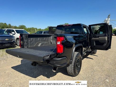 Used 2024 Chevrolet Silverado 2500 ZR2 w/ ZR2 Bison Edition AWD/4WD image 37