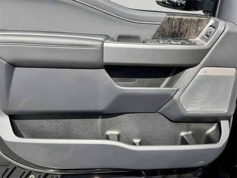 New 2025 Ford F250 Lariat w/ Lariat Ultimate Package image 12