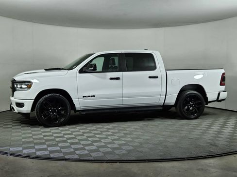 Used 2023 RAM 1500 Laramie AWD/4WD image 2