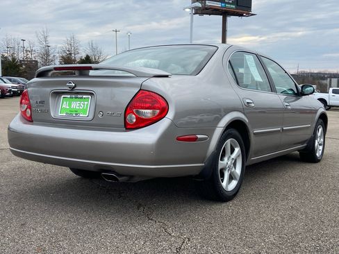 Used 2001 Nissan Maxima GLE w/ (W08) Meridian Edition Pkg image 8
