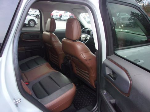 Certified 2021 Ford Bronco Sport Outer Banks image 14