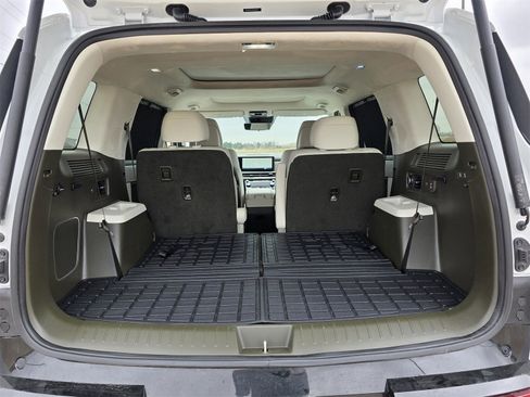 Used 2025 Hyundai Santa Fe Calligraphy image 25