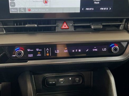 Used 2023 Kia Sportage EX FWD image 16