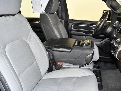 Used 2023 RAM 1500 Big Horn AWD/4WD image 42