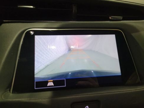 Used 2021 Cadillac XT4 Luxury w/ Driver Awareness Package image 8