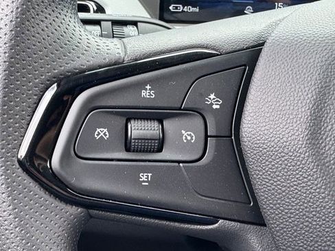 New 2027 Chevrolet Bolt LT FWD image 18