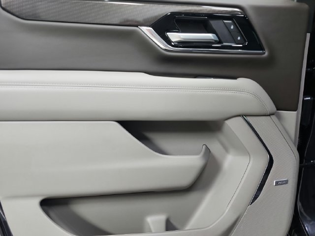 Used 2026 GMC Yukon XL Elevation w/ LPO, Floor Liner Package RWD image 38