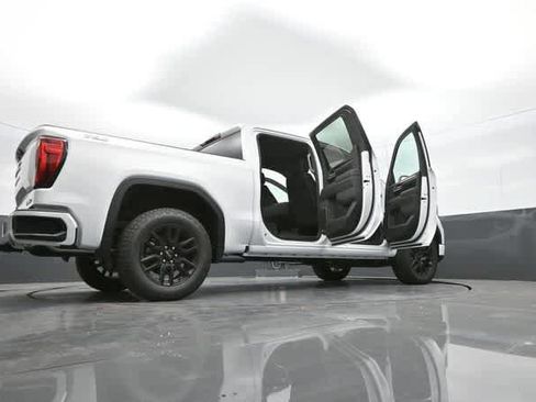 New 2025 GMC Sierra 1500 Elevation image 94