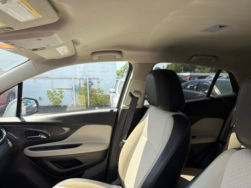 Used 2019 Buick Encore Preferred AWD/4WD image 10