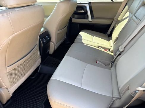 Used 2023 Toyota 4Runner SR5 Premium w/ Moonroof Package AWD/4WD image 18