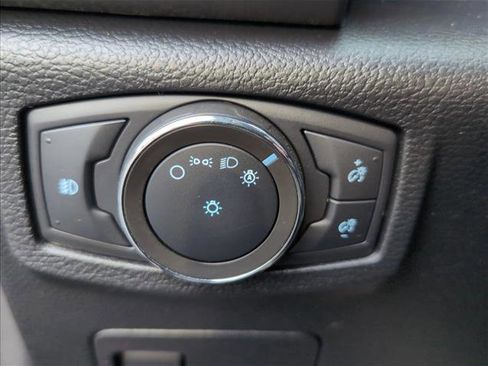 Used 2021 Ford Expedition XLT image 16