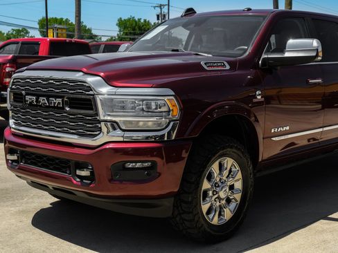 Used 2021 RAM 2500 Limited AWD/4WD image 6