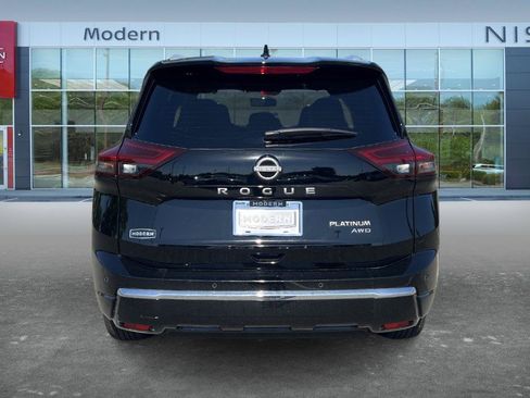 Used 2026 Nissan Rogue Platinum w/ Platinum Premium Package AWD/4WD image 6
