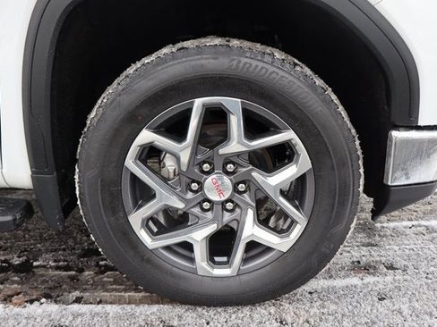 Used 2023 GMC Sierra 1500 SLT w/ SLT Premium Package image 13